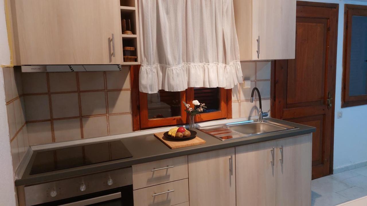 Alexandra Apartments Skala Fourkas Exterior photo